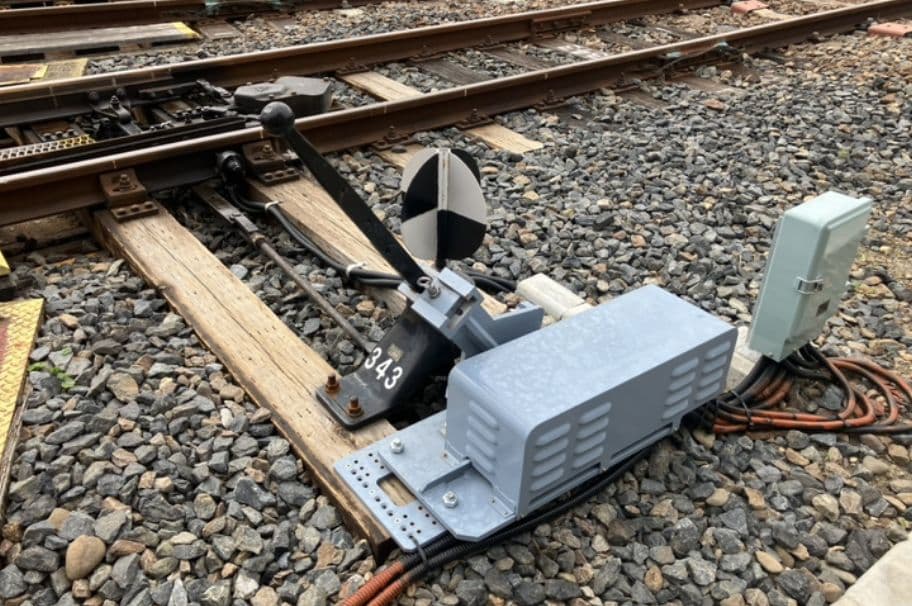 非連動分岐器の遠隔操作システム1