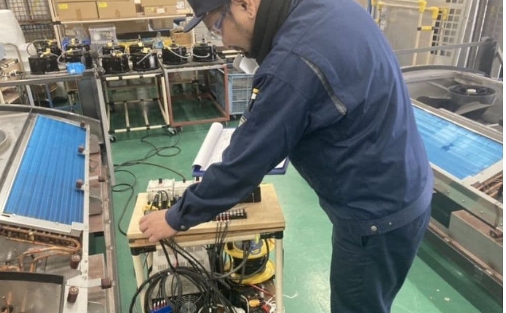 配線改修後の動作確認風景